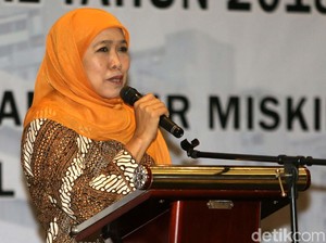 Soal Azwar Anas, Khofifah: Tidak Perlu Heboh