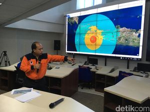 Dampak Gempa Semalam: 3 Orang Meninggal, Ratusan Rumah Rusak