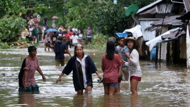 Banjir yang dipicu badai Kai-Tak di Filipina