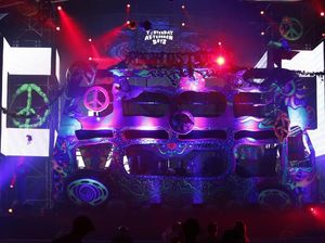 Diboyong dari Spanyol, Panggung Elrow Hadir di DWP 2017