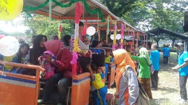 Kereta mini peninggalan zaman Belanda/