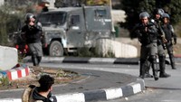 Pemuda itu ditembak usai menikam tentara perbatasan Israel. Goran Tomasevic/Reuters.