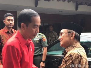 Video saat Jokowi Antarkan BJ Habibie ke Kediamannya