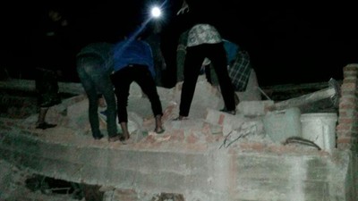 Foto: Gempa 6,9 SR di Tasikmalaya Rusak Rumah hingga Sekolah