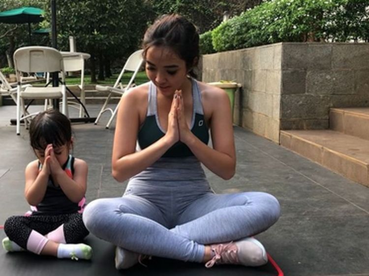 Foto: Intip Para Mahmud Cantik Jaga Tubuh Tetap Seksi dengan Olahraga