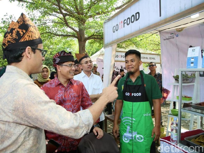 Kolaborasi Pemkab Banyuwangi dan Go-Jek Dongkrak UMKM Kuliner Lokal Kolaborasi Pemkab Banyuwangi dan Go-Jek Dongkrak UMKM Kuliner Lokal