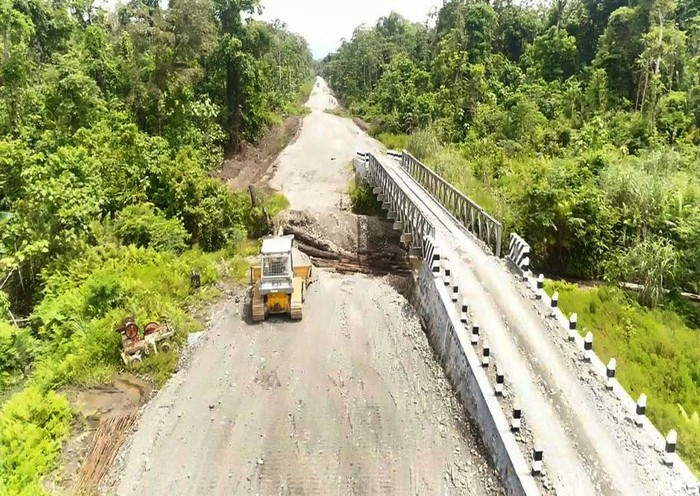 Indahnya Ini Penampakan Terbaru Jalan Trans Papua