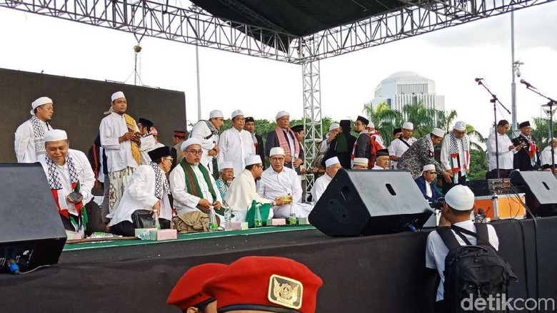 Ditanya Maruf Amin, Massa Aksi Bela Palestina Gemakan Boikot Amerika Ditanya Maruf Amin, Massa Aksi Bela Palestina Gemakan Boikot Amerika