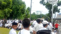 Cuaca di lokasi mendung dan sedikit gerimis (Foto: Zunita Amalia Putri/detikcom)
