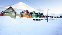 Cuaca ekstrim di Longyearbyen menyebabkan tanah mengalami Permafrost. Istimewa/Thinsktock  