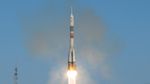Foto: Detik-detik Peluncuran Pesawat Luar Angkasa Soyuz MS-07