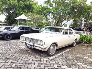 Apa Spesialnya Mobil Holden Klasik?