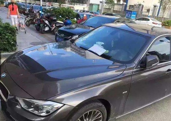 Bikin Mobil BMW Lecet, Pria Tua Tak Mampu Ini Mau Tanggung Jawab