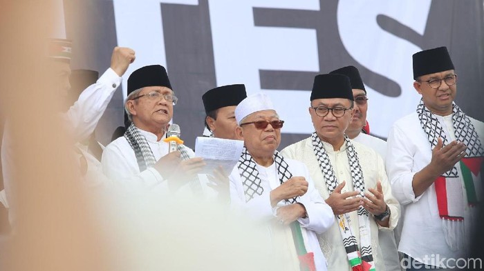 Aksi bela Palestina berlangsung di kawasan Monas, Jakarta Pusat, Minggu (17/12/2017). Aksi bela Palestina ini juga dihadiri beberapa tokoh Nasional seperti Zulkifli Hasan, Anies Basweda, Ahmad Heryawan, Fahri Hamzah dan lainnya. Grandyos Zafna/detikcom