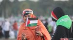 Foto: Kibar Bendera Palestina di Monas