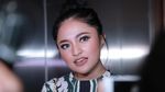 Apa Sih yang Ditertawakan Marshanda?