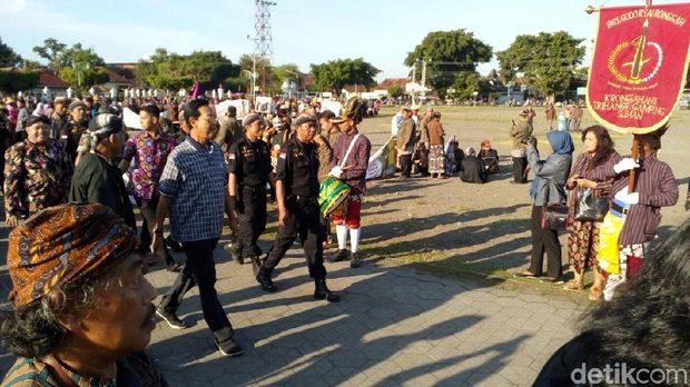 Nitilaku UGM.