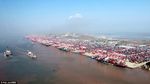Foto: Shanghai Punya Pelabuhan Seluas 470 Lapangan Sepak Bola