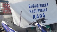 Tuti tidak menyadari, jika banyak pembeli yang memotret wajahnya karena viral di medsos salah satunya di Instagram @majalayagood.  