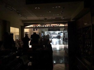Saat Ribuan Orang Terjebak 11 Jam dalam Kegelapan di Bandara Atlanta
