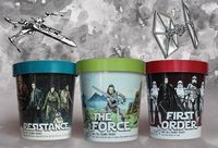 Wow, Meriahnya 3 Varian Es Krim Bertema Star Wars!