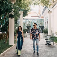 Nikita Willy dan kekasihnya, Indra Djokosoetono, sama-sama berselara dalam urusan fashion. Tak jarang keduanya tampil romantis dengan gaya street-style yang memukau. (Foto: Instagram)