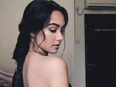 Cantiknya Caitlin Halderman, Bintang Surat Cinta Untuk Starla
