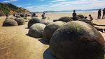Foto: Pantai Selandia Baru yang Punya Telur Naga