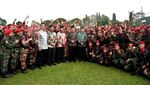 Potret Jokowi dan Sultan di Apel Kokam-Banser