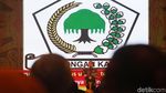 Momen Jokowi Blak-blakan Soal Grup di Tubuh Golkar