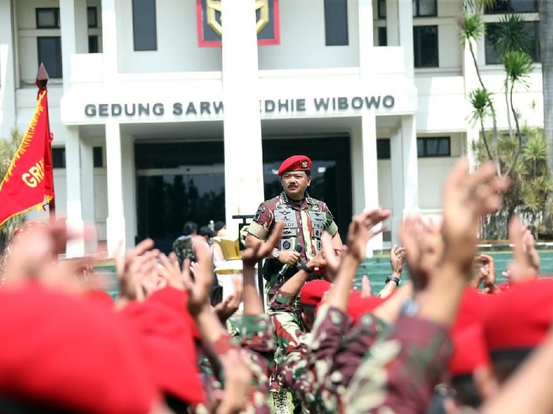 PD Minta Mutasi 16 Pati yang Dianulir Tak Dipolitisasi PD Minta Mutasi 16 Pati yang Dianulir Tak Dipolitisasi