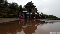 Gedong Songo menjadi salah satu tempat wisata yang sangat ramai dikunjungi para wisatawan, baik wisatawan lokal maupun wisatawan manca negara.