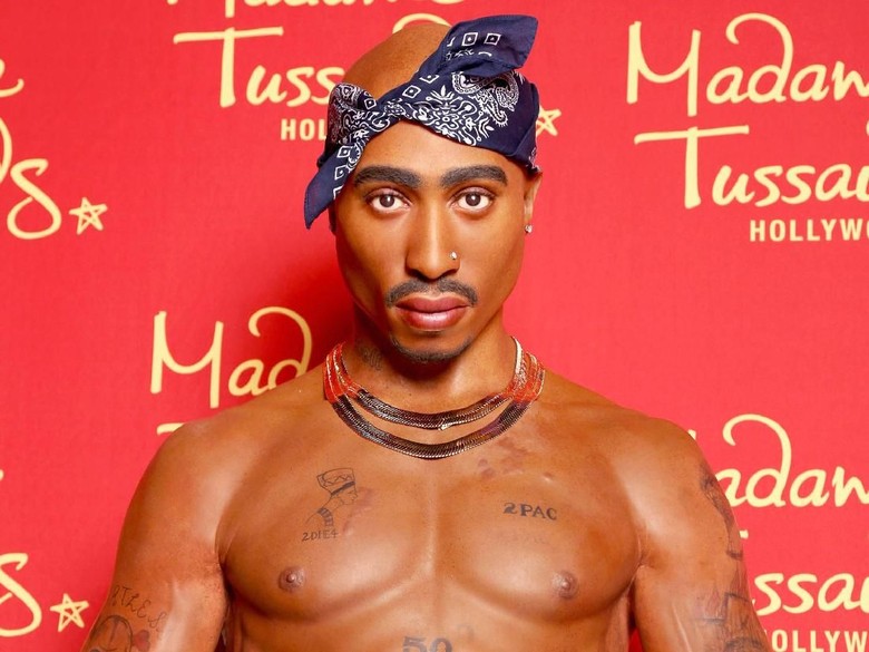 Patung lilin Tupac Shakur. Foto: Rachel Murray/Getty Images for Madame Tussauds Hollywood Patung lilin Tupac Shakur. Foto: Rachel Murray/Getty Images for Madame Tussauds Hollywood