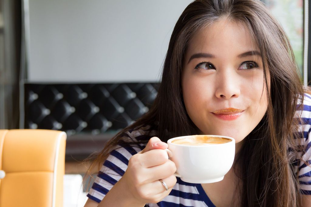 Hati-Hati! 5 Kesalahan Minum Kopi Ini Bisa Bikin Kamu Cepat Tua