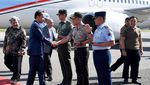 Foto: Saat Jokowi Beda Kostum dengan Paspampres Zaman Now