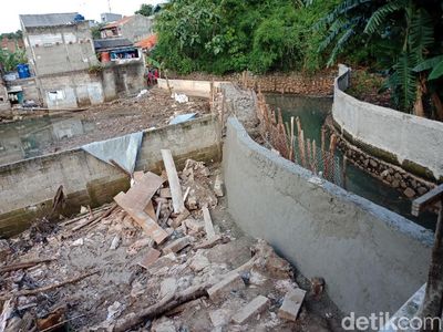 Foto: Diusulkan Jadi Tanggul Baswedan, Ini Progres Tanggul di Jatipadang