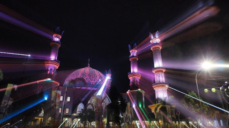 Jadwal Buka Puasa 27 Mei 2019 di Indonesia Tengah dan Timur Jadwal Buka Puasa 27 Mei 2019 di Indonesia Tengah dan Timur