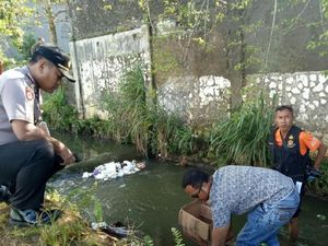 Sopir Angkot Temukan Mayat Bayi di Sungai Cibencoy Sukabumi