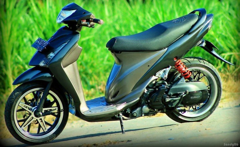 Suzuki Spin 125 Berkelir Abu-abu Satria FU, Keren Juga!