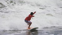 Foto: Rencananya surfing akan dijadikan magnet untuk wisata ke Malang. Singhasari International Surfing Exhibition 2017 dan Malang Beach Festival digelar sebagai langkah awal mengenalkan olahraga pantai jet ski maupun surfing. (dok. istimewa)