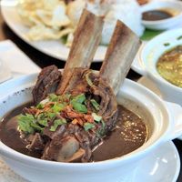 Cari Makan Siaang Enak di Kelapa Gading? Datangi 5 Tempat Makan Ini