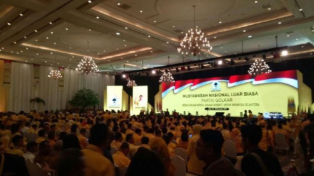 Jokowi Terima Surat Penegasan Dukungan Pencapresan dari Golkar 