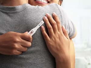 Menunggu 10 Tahun dan Adopsi 6 Anak, Akhirnya Aku Hamil Juga