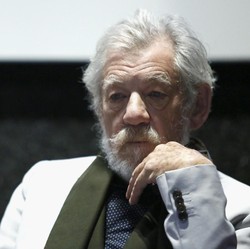 Ian McKellen Ungkap Kekesalan pada Donald Trump di Syuting Avengers: Doomsday