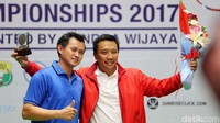 Menteri Pemuda dan Olahraga (Menpora) Imam Nahrawi ditemani Candra Wijaya membuka secara resmi kejuaraan bulutangkis Yonex-Sunrise Doubles Special Championships di Candra Wijaya International Badminton Center (CWIBC), Tangerang Selatan, Selasa (19/12).