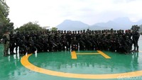 Sebelum mengakhiri amanatnya, Pangkostrad menekankan 5 hal yang harus dilakukan oleh Prajurit Taipur yaitu selalu taat beribadah dalam situasi dan kondisi apapun, memelihara kemampuan dengan selalu berlatih dan mengembangkan kemampuan khusus sehingga siap melaksanakan tugas, setia dan loyal kepada pimpinan, menghormati dan bersikap santun terhadap rakyat serta tuntas dan berhasil dalam menyelesaikan masalah-masalah bangsa sesuai dengan motto lebih baik hancur lebur daripada menyerah demi menjunjung tinggi kehormatan sebagai prajurit Pengintai Tempur. Pool/Penkostrad.