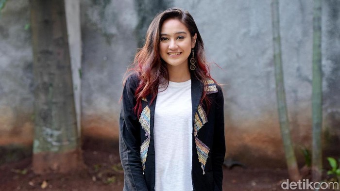 Salshabilla Adriani saat ditemui di kantor Falcon Pictures.