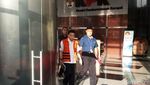 Senyum Novanto yang Kini Sehat Jelang Sidang Eksepsi