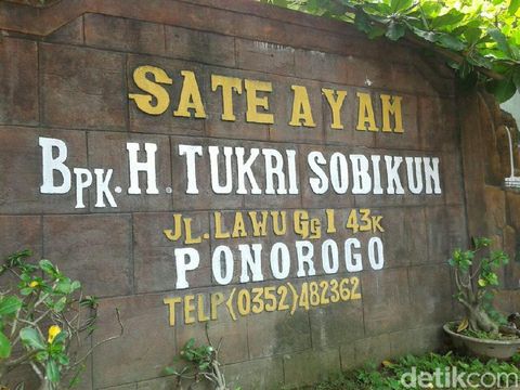 Sate Tukri di Ponorogo/