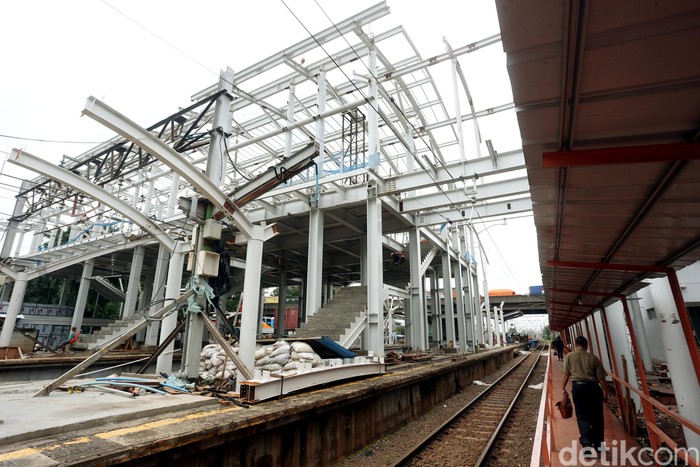 Terus Dikebut, Begini Penampakan Stasiun Cakung
